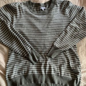 EUC XXL Eight18 Francie Back Detail Pullover